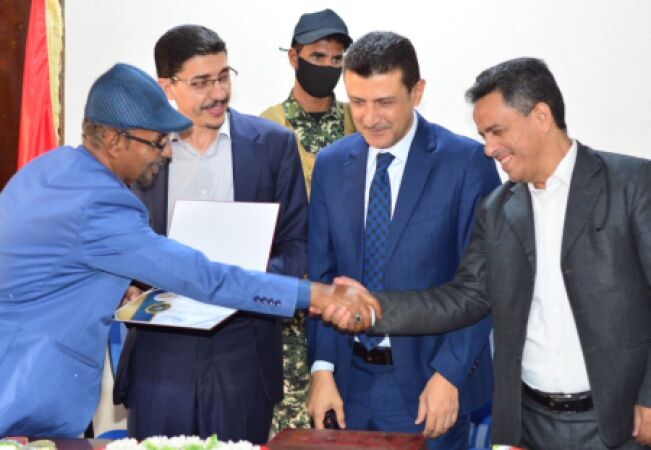 دور استلام وتسليم بمجلس الاعتماد الأكاديمي