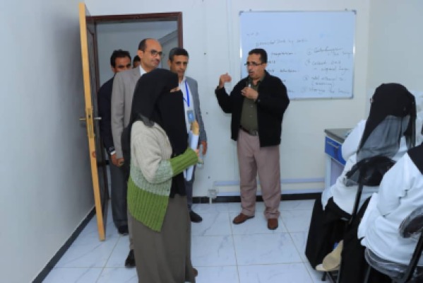 ألبوم صور خاص بالنزول الميداني لتقييم ومتابعة البرامج الأكاديمية بجامعة الرازي حجة  الاحد ١٦ نوفمبر ٢٠٢٥م