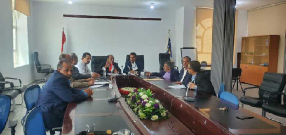 مجلس الاعتماد الأكاديمي يعقد أول اجتماعات لجنة توصيف برنامج الطب والجراحة