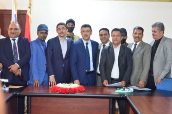 ألبوم صور خاص دور استلام وتسليم بين رئيسي مجلس الاعتماد الأكاديمي